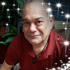 Meet your Posher, Manuel